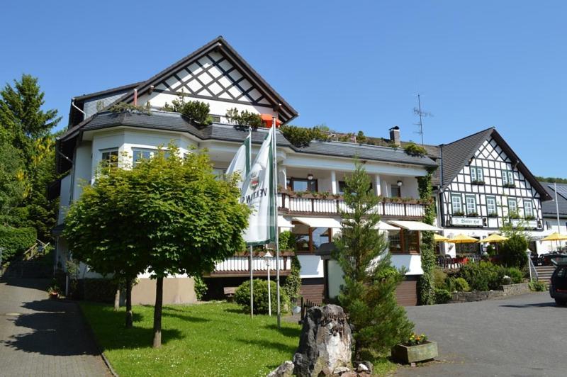Hotel "Woiler Hof" Garni Eslohe Exterior foto