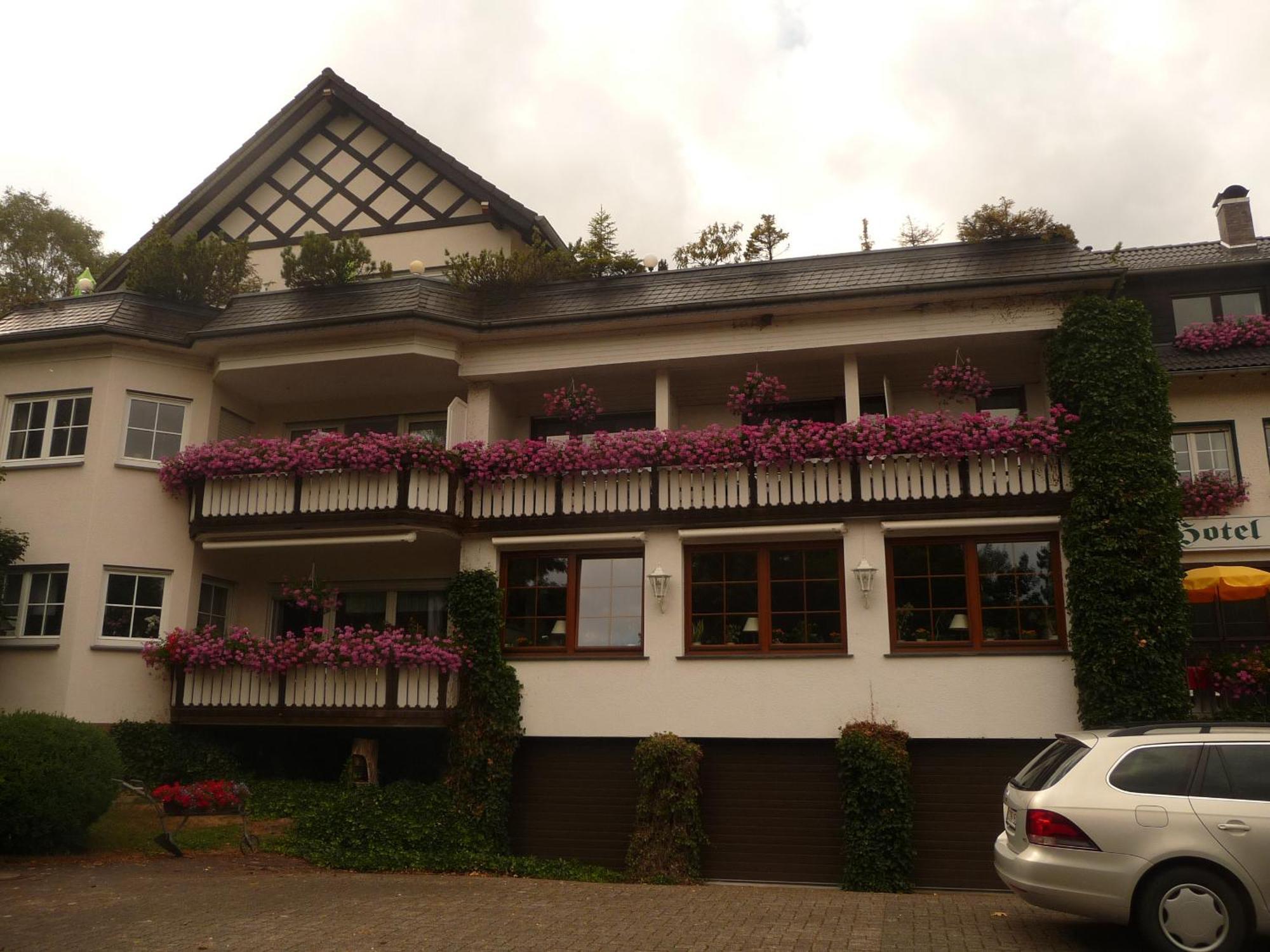 Hotel "Woiler Hof" Garni Eslohe Exterior foto